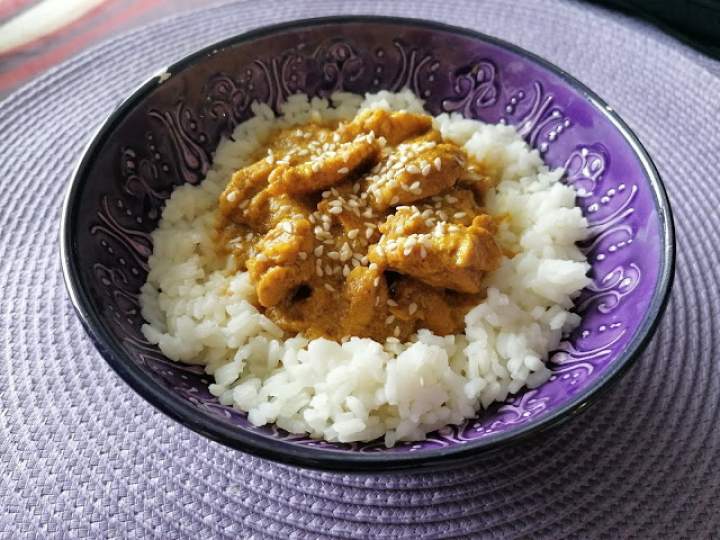 Kurczak curry na krowim mleku