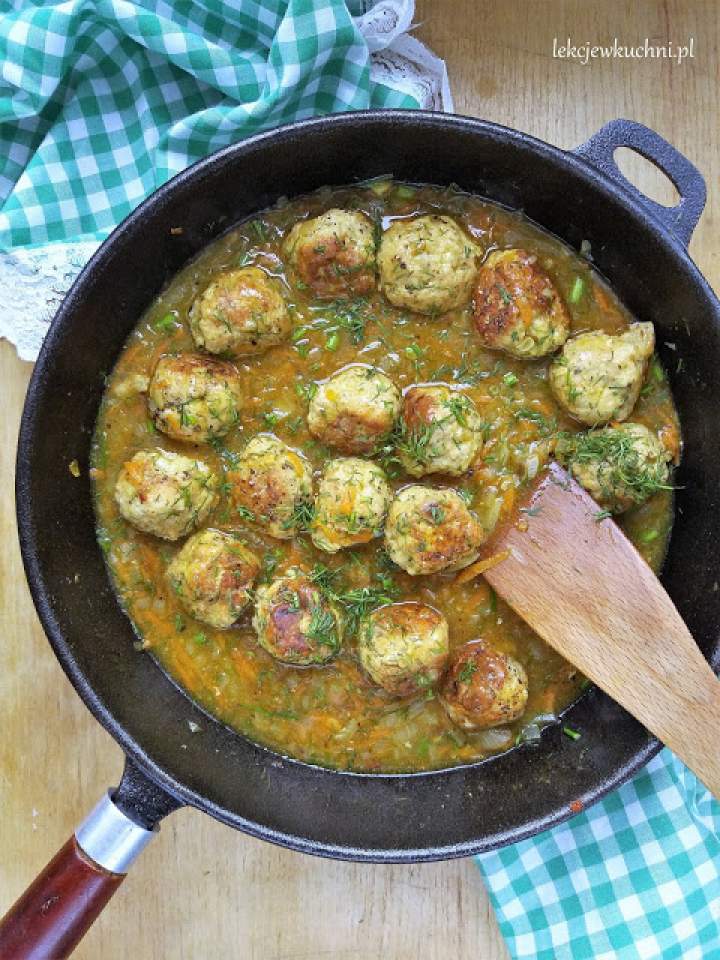 Pulpeciki w sosie koperkowym / Meatballs in Dill Sauce