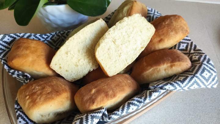 Rewelacyjne bułki pszenne jogurtowe