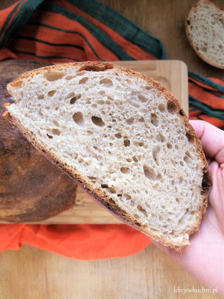 Pszenno-żytni chleb na zakwasie / Rye and Wheat Sourdough Bread