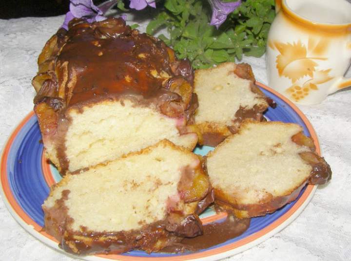 drożdżowe ciasto cynamonowo-śliwkowe…