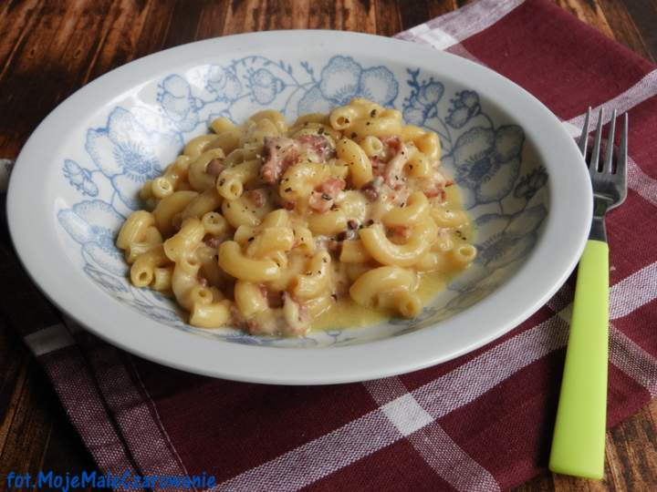 Pasta alla gricia czyli makaron z pancettą i serem pecorino romano