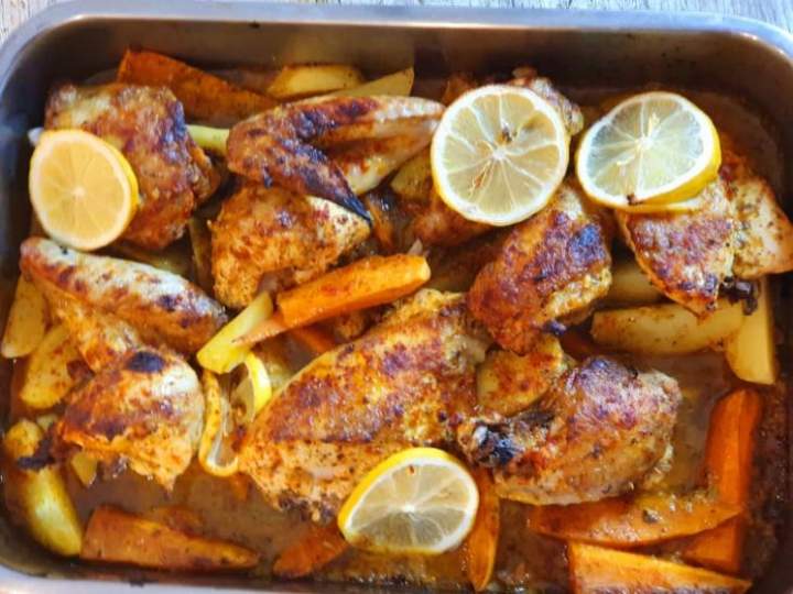 Zapiekany kurczak po grecku.