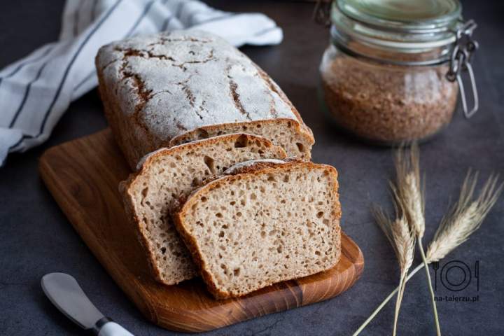 Chleb żytni na zakwasie – prosty przepis
