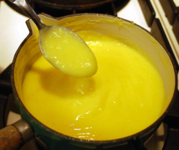 Ścięte jajko w Lemon Curd – co zrobić?