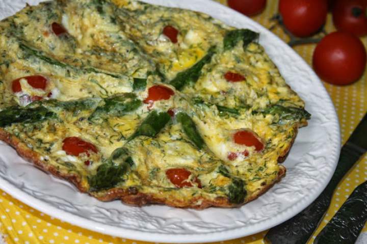 OMLET ZE SZPARAGAMI