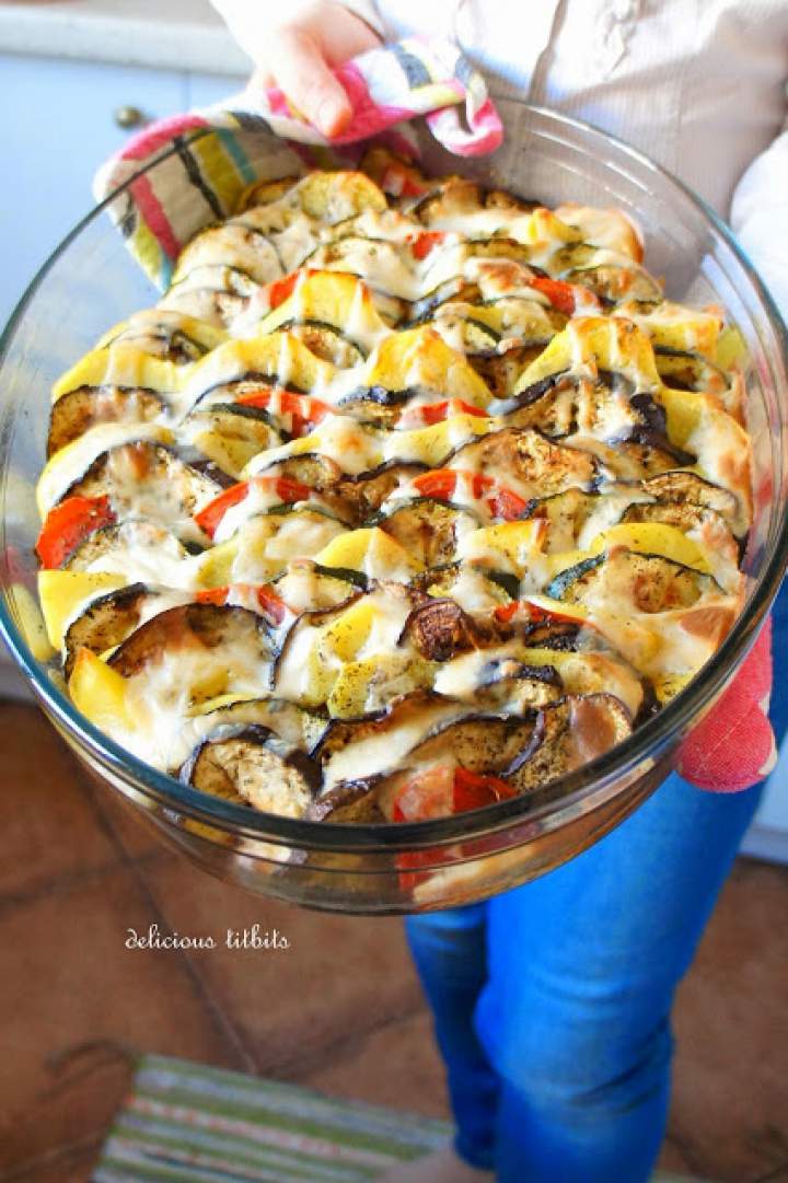 Warzywna zapiekanka z beszamelem