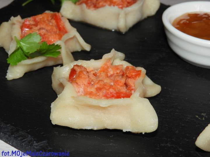Pierożki shumai z boczkiem i krewetkami