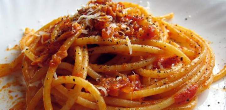 Przepis na… – Spaghetti all’Amatriciana, danie papieży