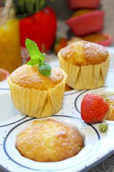 Jogurtowe muffinki z konfiturą mango