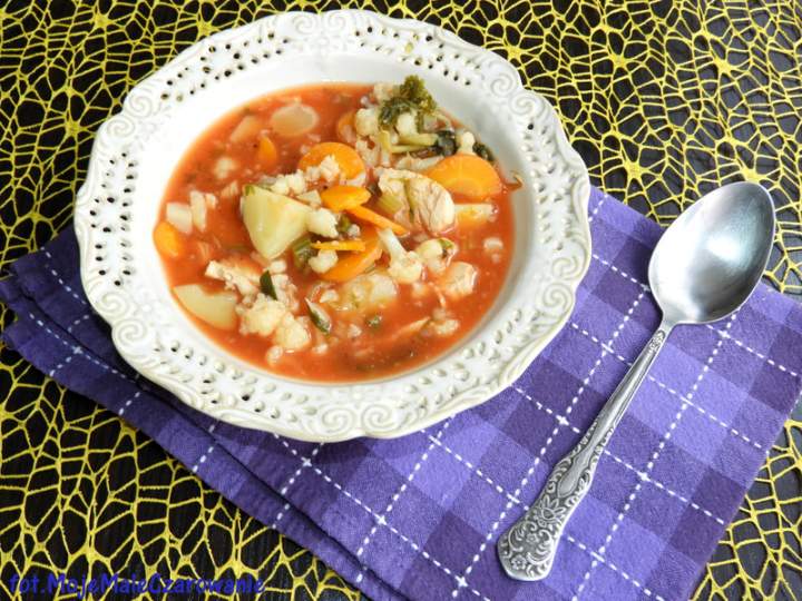 Zupa pomidorowo – kalafiorowa wg „Mario”