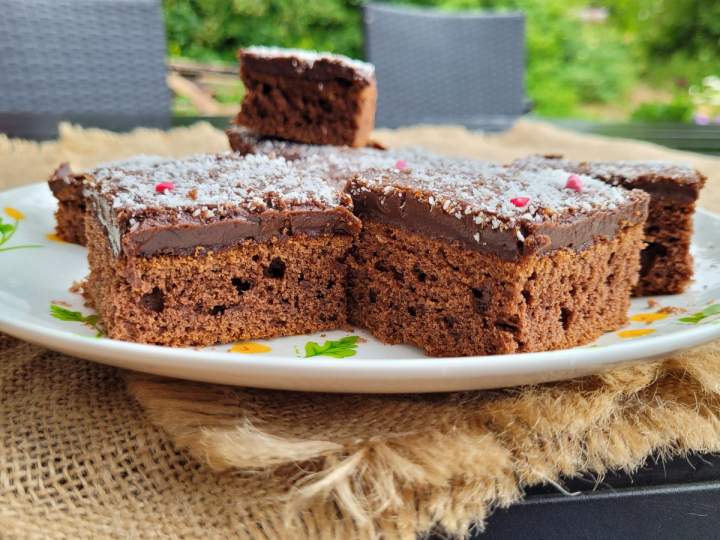 Miłosny Smakołyk (Kärleksmums) ciasto czekoladowe