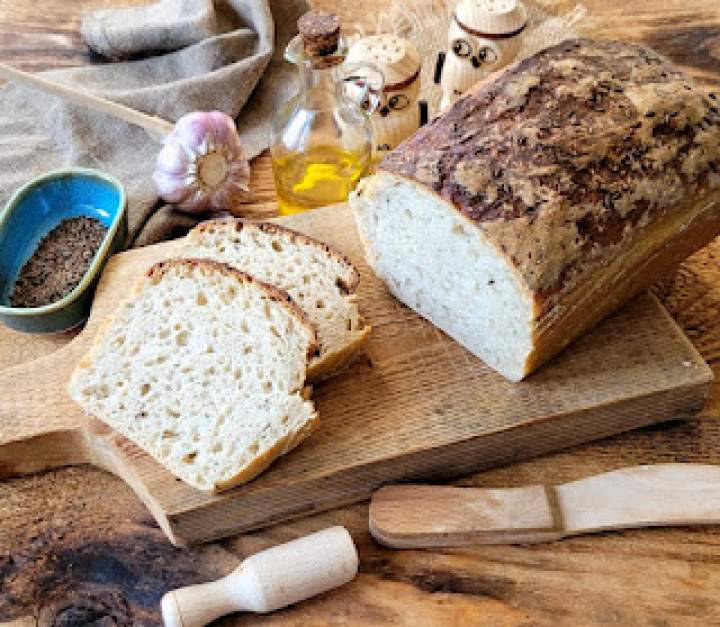 Chleb Wigilijny pszenno- żytni.