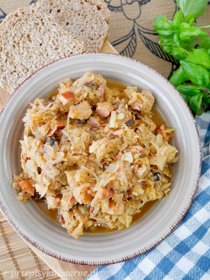 Odchudzony bigos – klasyk w lżejszej wersji