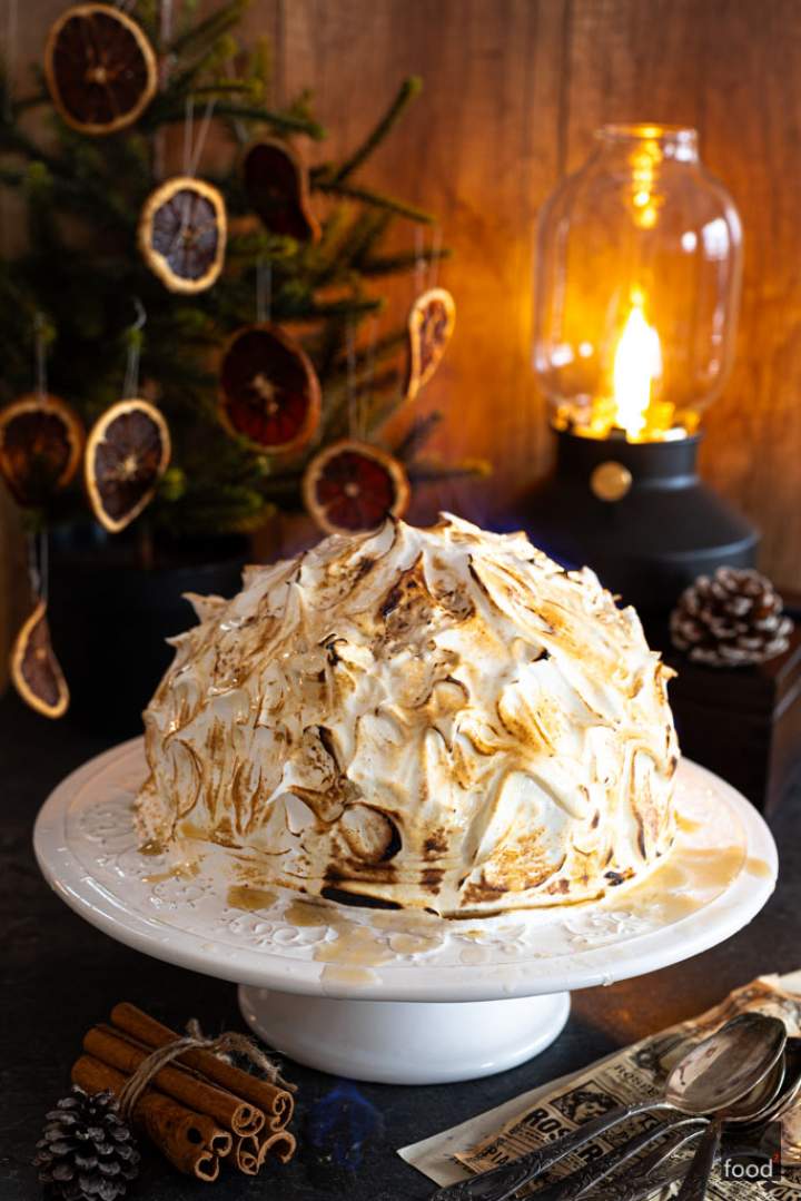 Baked Alaska – deser lodowy z bezą włoską