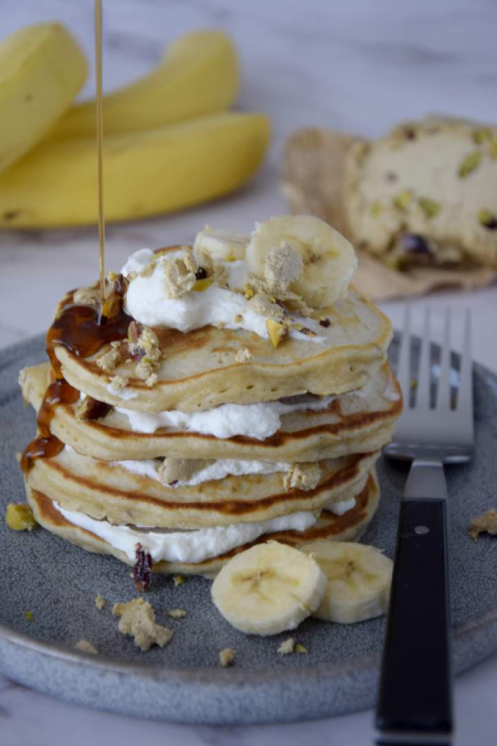Pancakesy bananowo-chałwowe