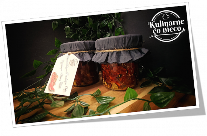 Pikantne Suszone Pomidory w Oleju Rzepakowym i Oliwą z Chili