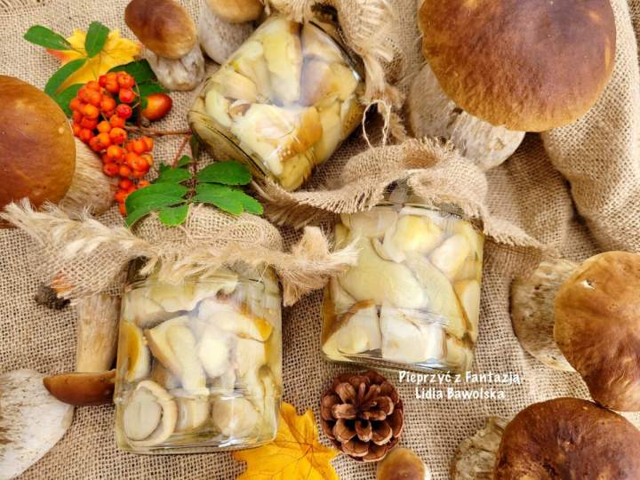Grzyby marynowane – klasyka jesiennych przetworów