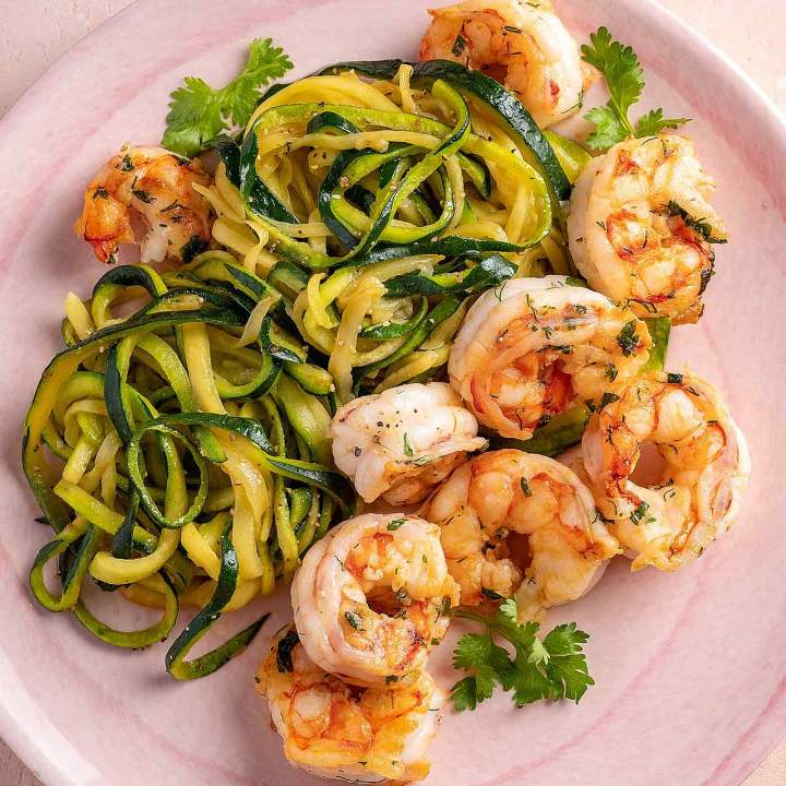 Makaron z cukinii z krewetkami