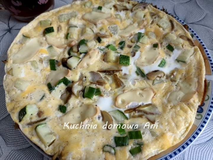 Omlet z leśnymi grzybami