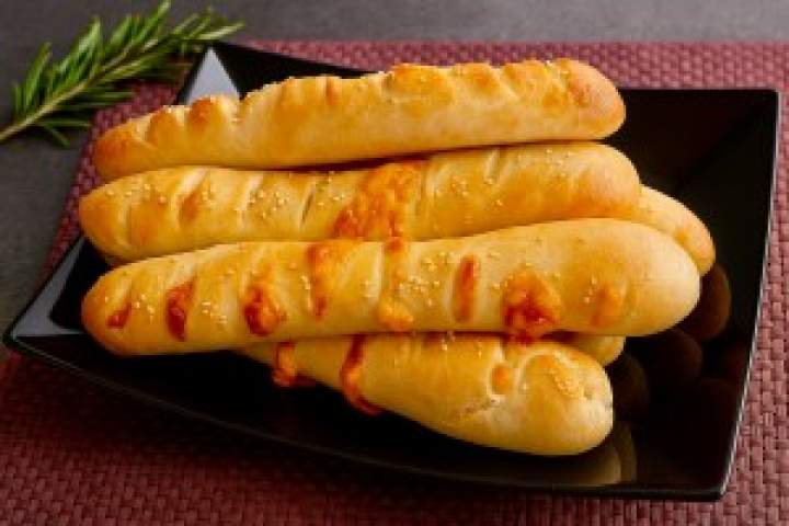 Bułki z serem i parówką a’la hot dogi