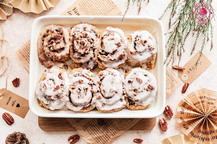 Marchewkowe ślimaczki z orzechami