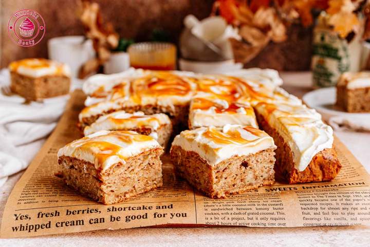 Proste ciasto z tartymi jabłkami