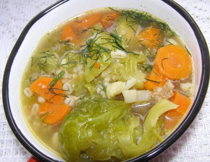 pyszny krupnik warzywny na szyi indyka…