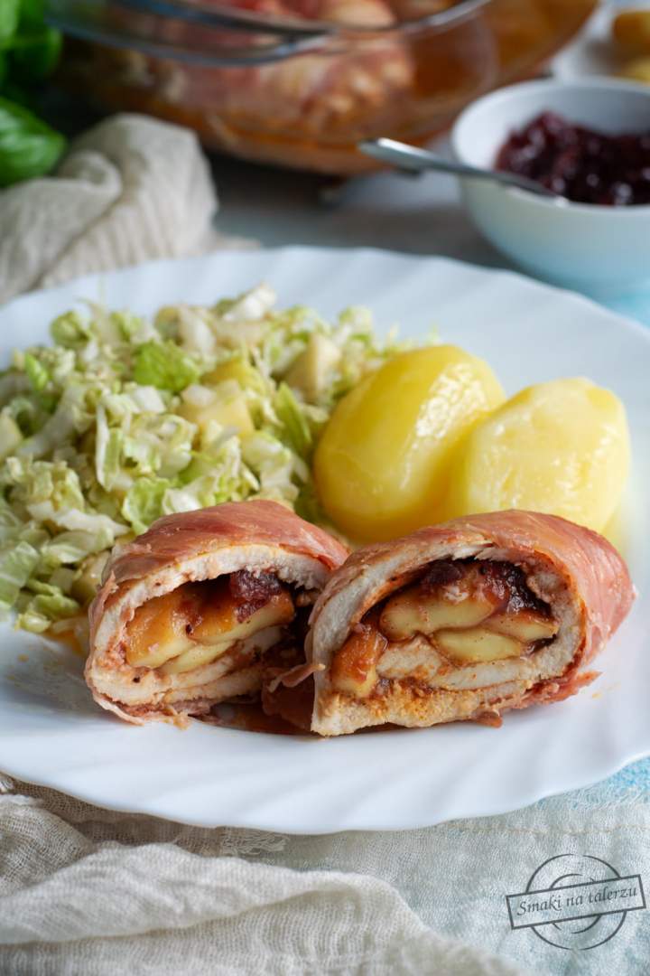 Drobiowe roladki z żurawiną i oscypkiem