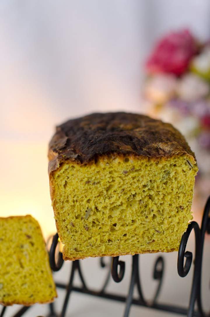 Chleb jesienny z czarnuszką