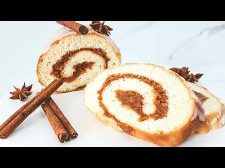 Szarlotka zawijana – rolada szarlotkowa