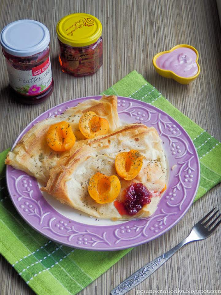 Naleśniki z ciasta filo.