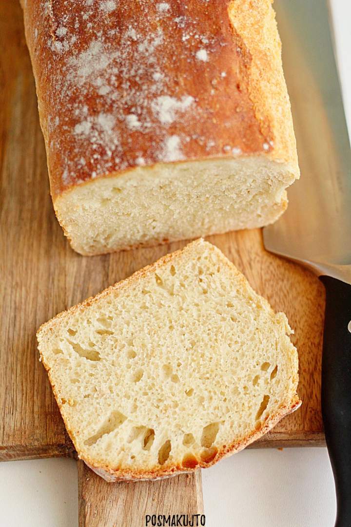 Prosty chleb na drożdżach suszonych – szybki przepis krok po kroku