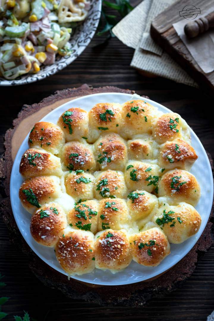 Kuleczki pizzowe z serem