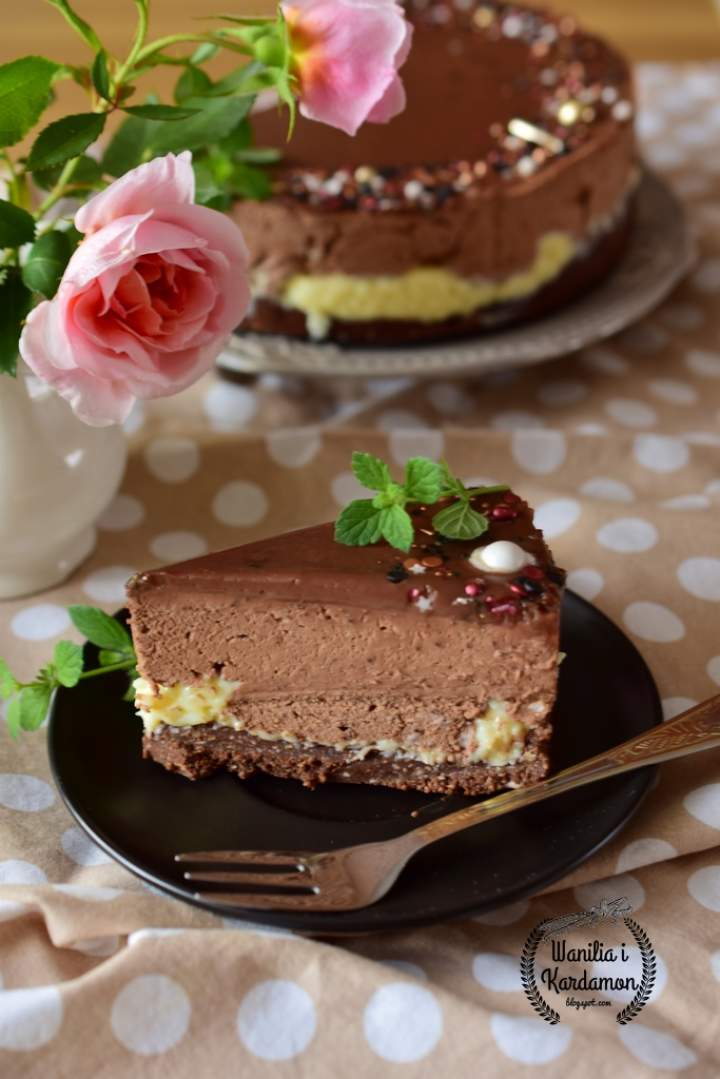 Kremowy sernik kokosowo-czekoladowy –na zimno