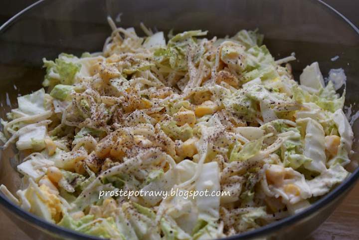 Sałatka z kapustą pekińską