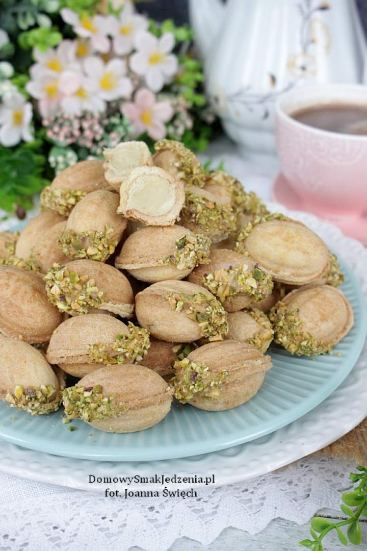 orzeszki z kremem pistacjowym