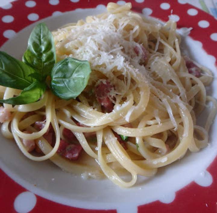 Bavette con pancetta e bontazola ( makaron bavette z boczkiem i bontazolą)