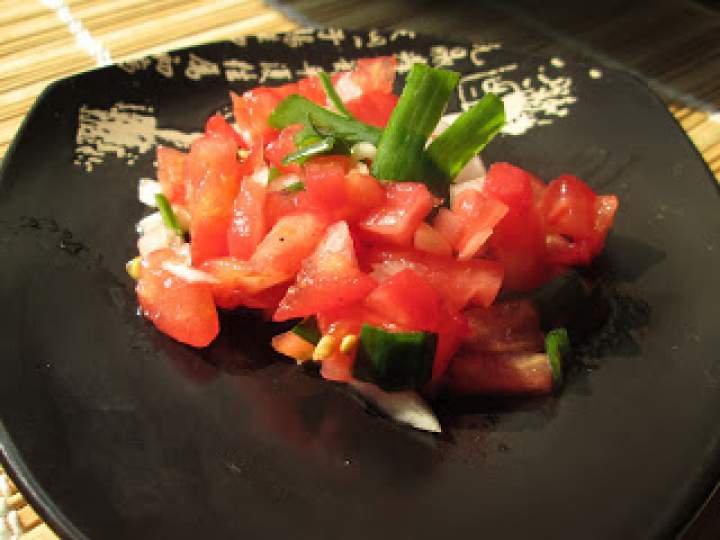 Najprostsza sałatka z pomidorów