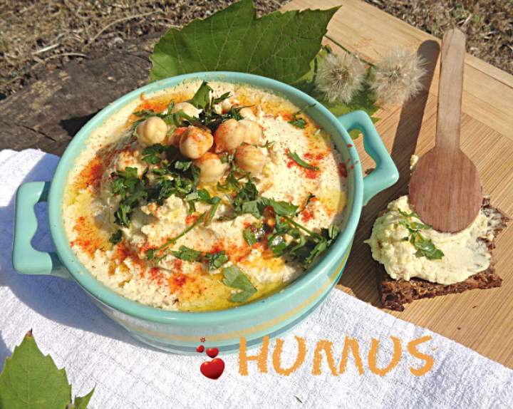 Humus – zdrowie na talerzu – Humus – health on plate