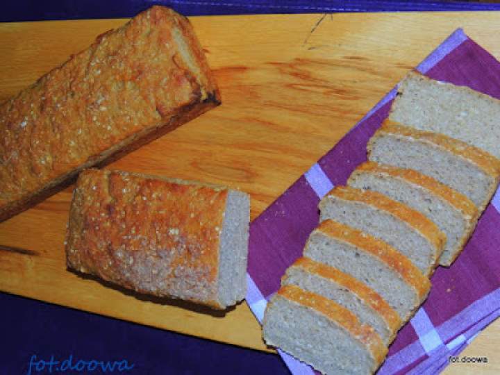 Chleb żytni na zakwasie – nocny