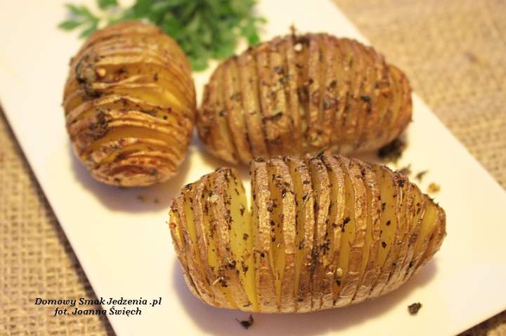 ziemniaki pieczone z ziołami