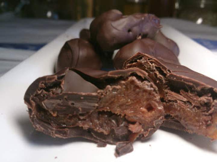 śliwki w czekoladzie