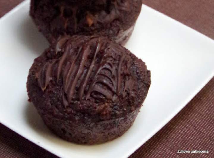 Bezzbożowe puszyste muffiny orzechowo-kawowe