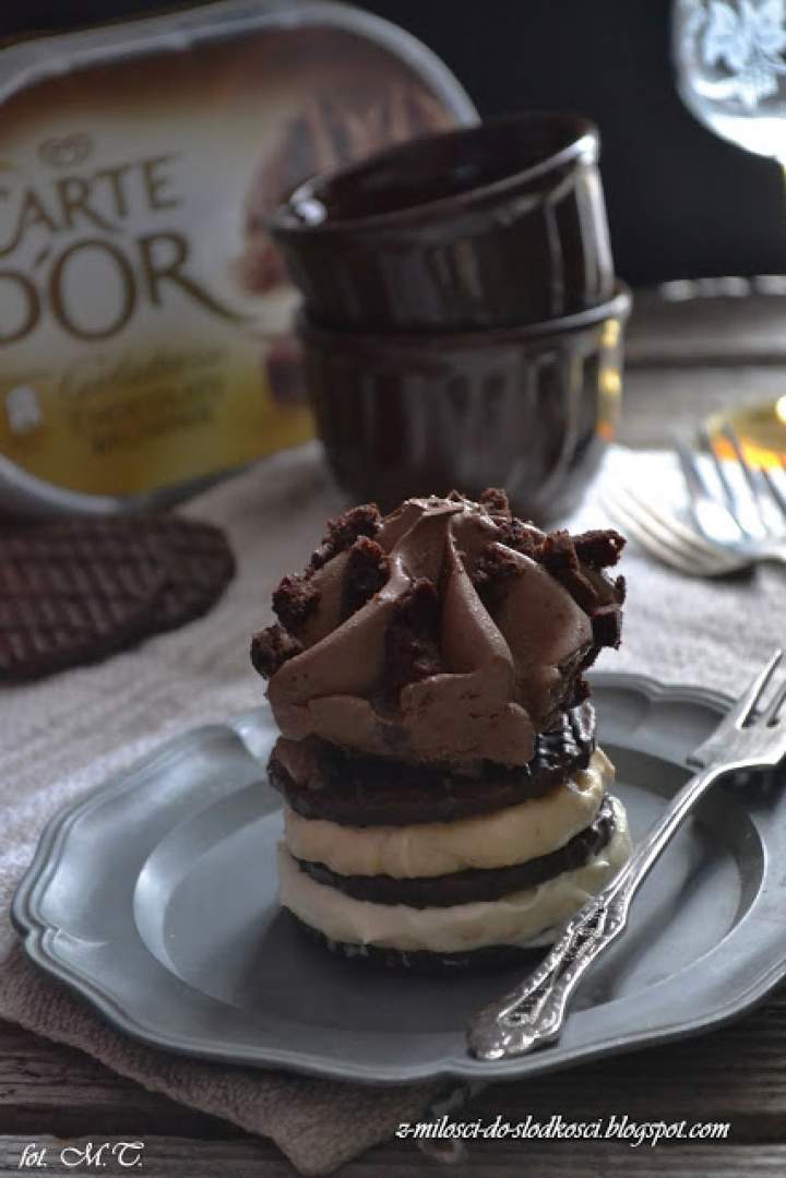 Deser chałwowo – orzechowy z dodatkiem lodów Carte d'Or Chocolate Brownie