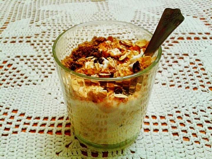 Domowe musli (granola) z patelni