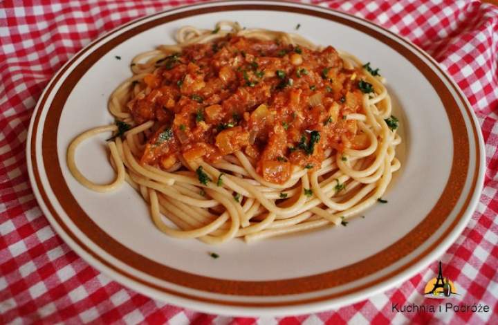 Spaghetti z sosem rybnym