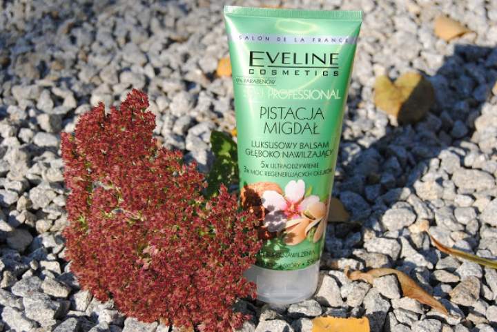 Pistacja i migdał- luksusowy balsam od Eveline Cosmetics