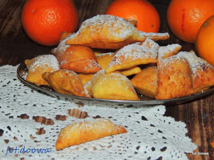 Cenci – włoskie faworki