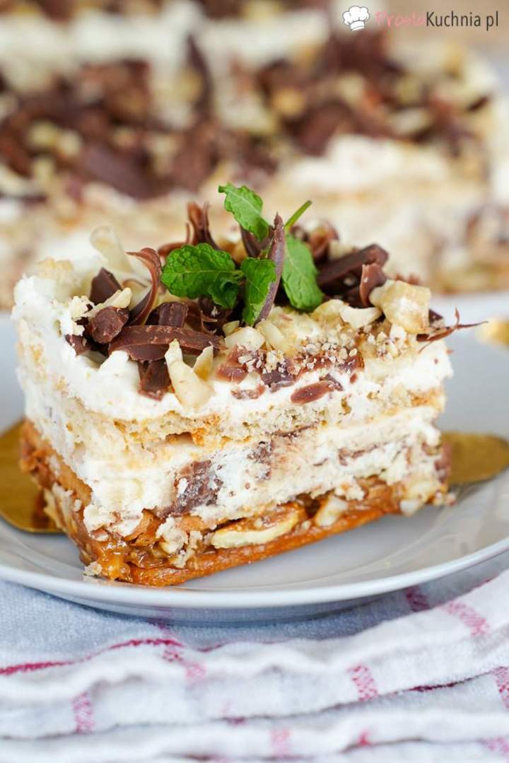 Ciasto orzechowa krówka na krakersach